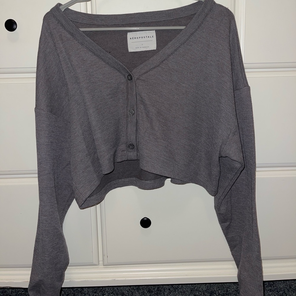 Cropped Button Up/Long sleeve